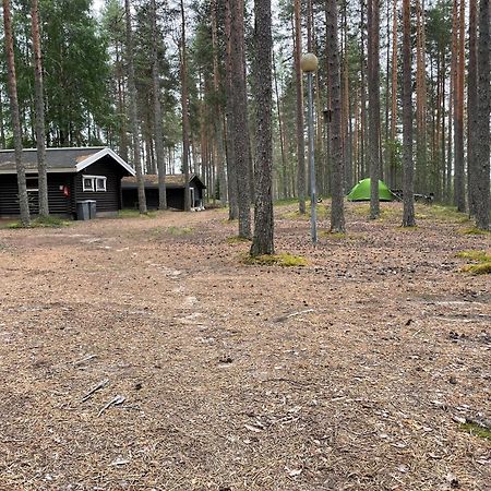 ריסטיארבי Laahtanen Camping מראה חיצוני תמונה