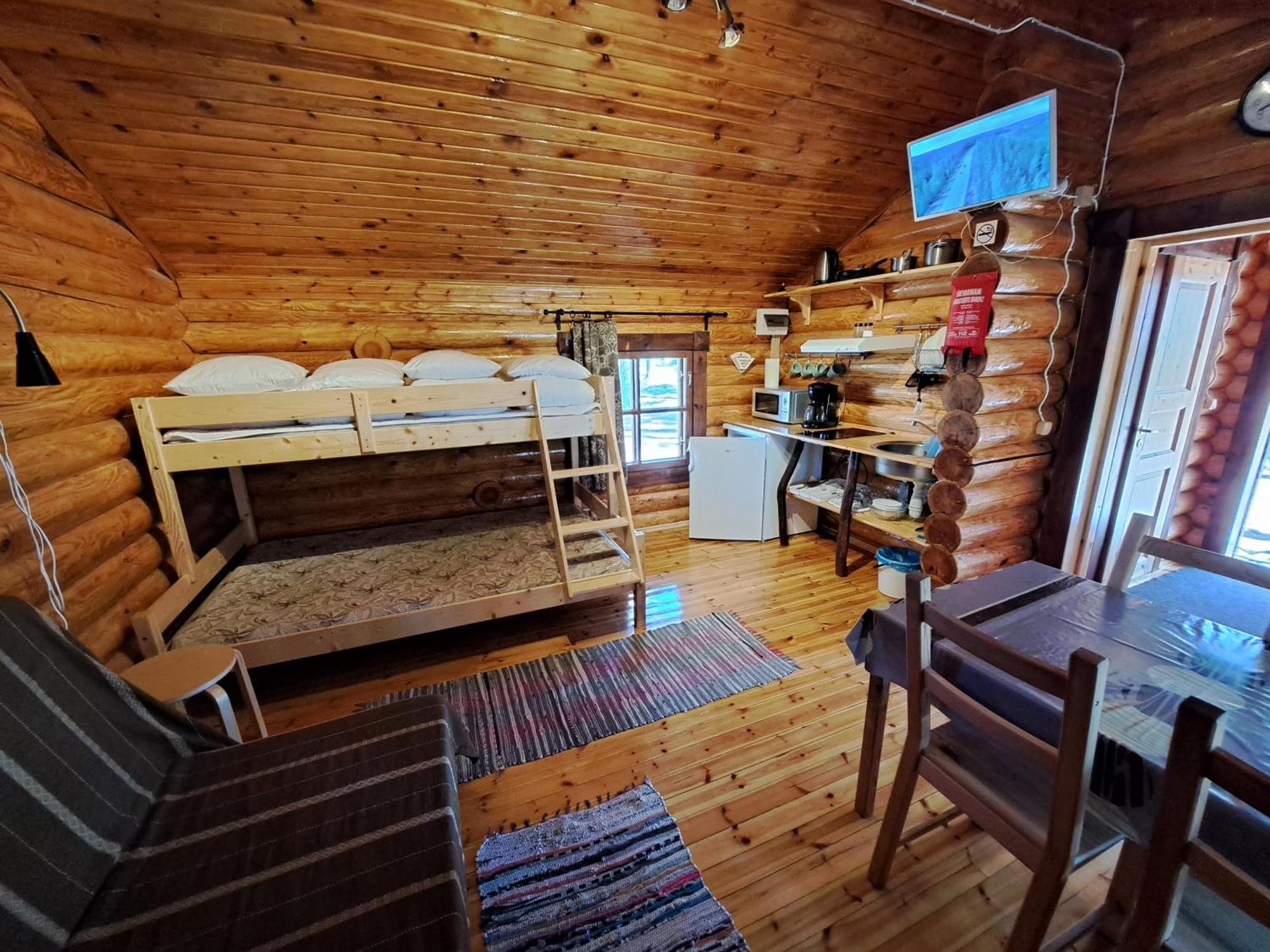 ריסטיארבי Laahtanen Camping חדר תמונה